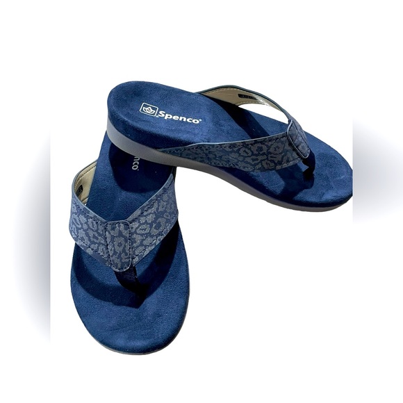 Spenco Newport Size 5B Navy Blue Cheetah Print Orthotic Sandals Flip Flops - Picture 3 of 8